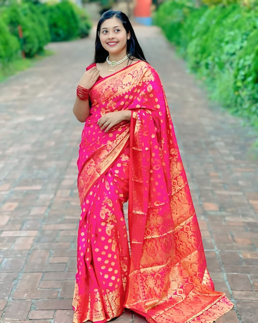 রানী গোলাপী সফ্ট সিল্ক কাতান শাড়ি কম্বো